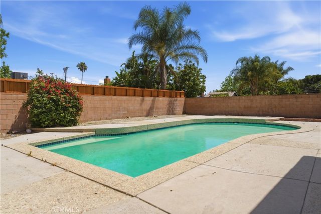 10944 Haskell Avenue, Granada Hills, CA 91344