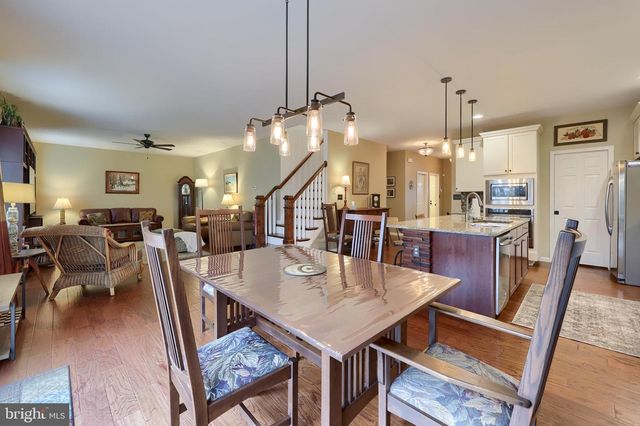 509 BROOKSHIRE DR, Lancaster, PA 17601