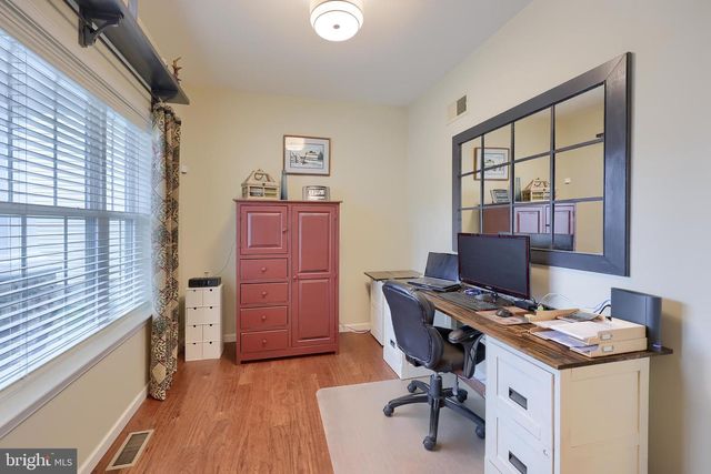 509 BROOKSHIRE DR, Lancaster, PA 17601