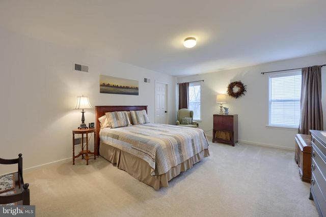 509 BROOKSHIRE DR, Lancaster, PA 17601