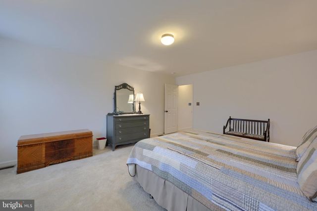 509 BROOKSHIRE DR, Lancaster, PA 17601