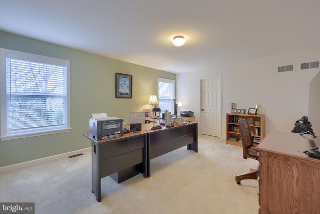 509 BROOKSHIRE DR, Lancaster, PA 17601