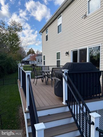 509 BROOKSHIRE DR, Lancaster, PA 17601