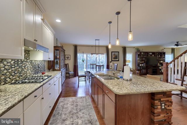 509 BROOKSHIRE DR, Lancaster, PA 17601