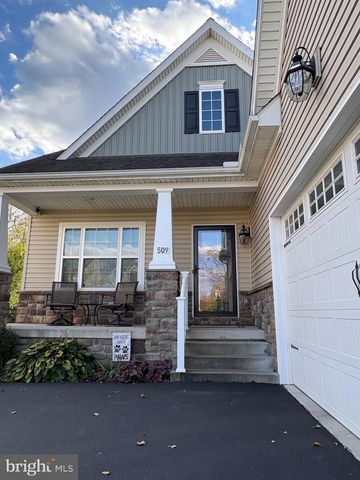 509 BROOKSHIRE DR, Lancaster, PA 17601