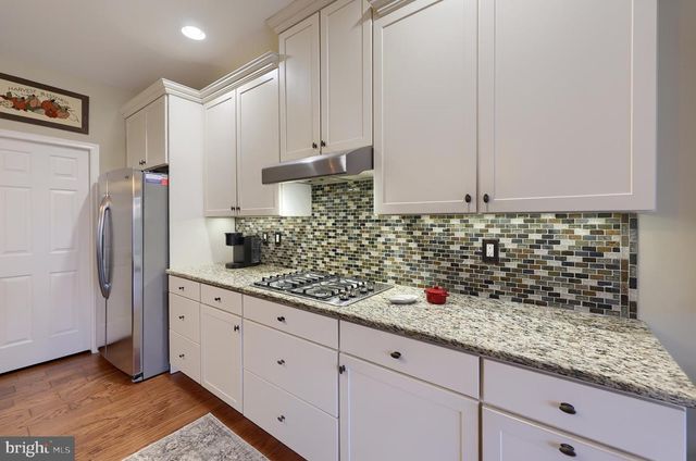 509 BROOKSHIRE DR, Lancaster, PA 17601