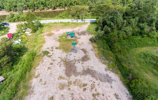 1353 Siedel Road, Brookshire, TX 77423