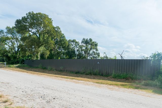 1353 Siedel Road, Brookshire, TX 77423