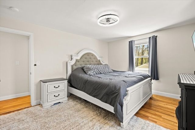 6 Ascension St, Blackstone, MA 01504