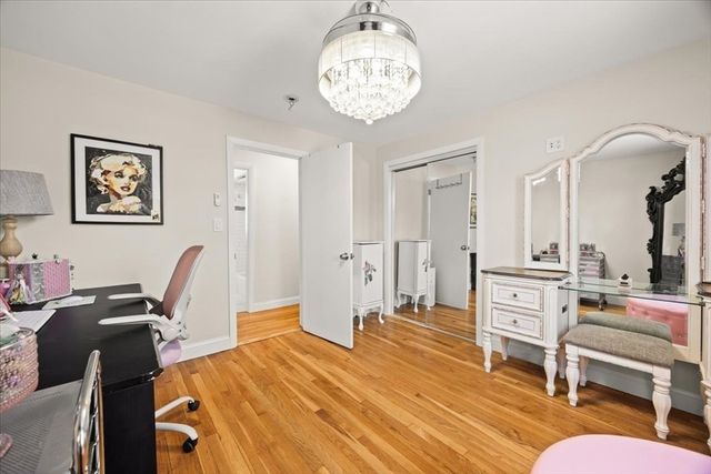 6 Ascension St, Blackstone, MA 01504