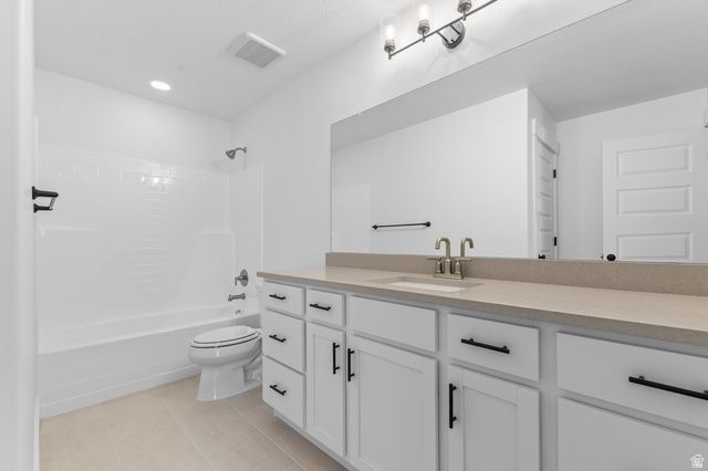 1944 S 2425 W, West Haven, UT 84401