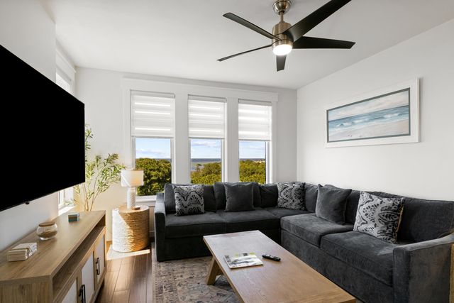9800 Grand Sandestin Boulevard UNIT 5702, Miramar Beach, FL 32550