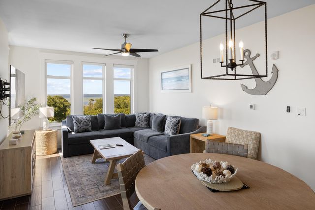 9800 Grand Sandestin Boulevard UNIT 5702, Miramar Beach, FL 32550