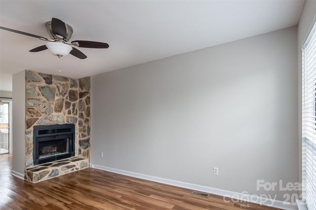 8212 Circle Tree Lane, Charlotte, NC 28277