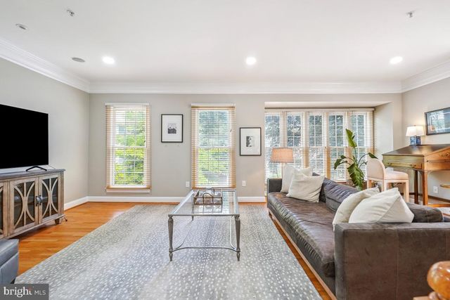 1057 GRAND OAK WAY, Rockville, MD 20852