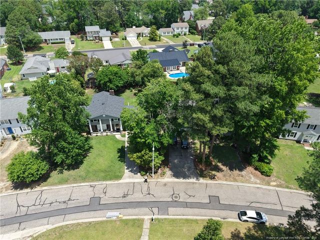 219 Viking Road, Fayetteville, NC 28303