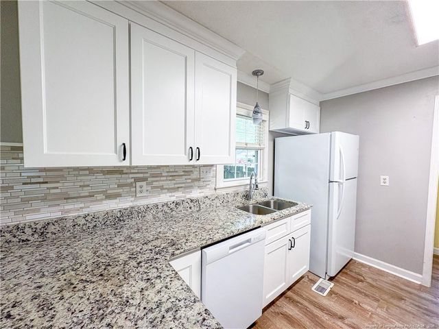 219 Viking Road, Fayetteville, NC 28303