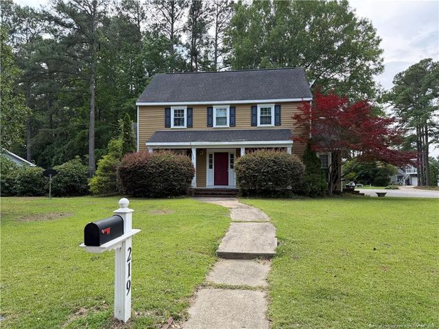 219 Viking Road, Fayetteville, NC 28303