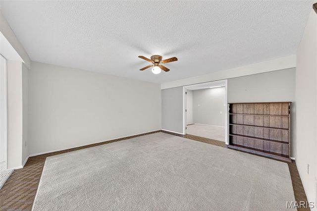 977 Cardello Drive, Manchester, MO 63021