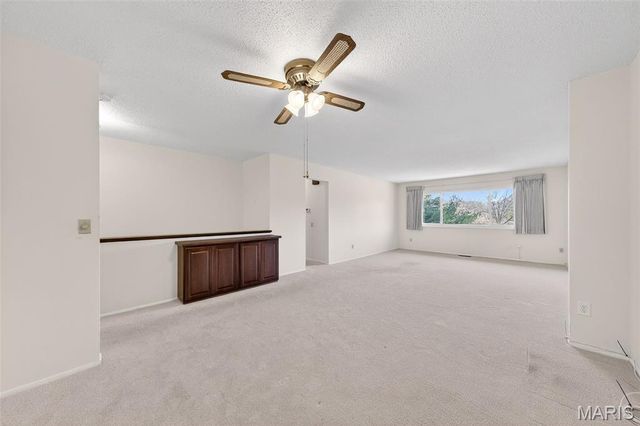 977 Cardello Drive, Manchester, MO 63021