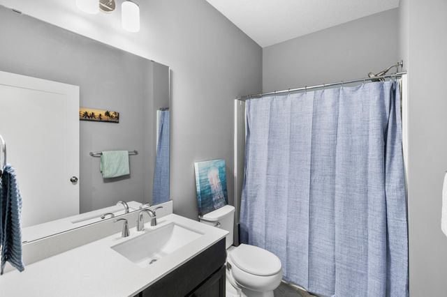 651 Elizabeth Way, Hudson, WI 54016