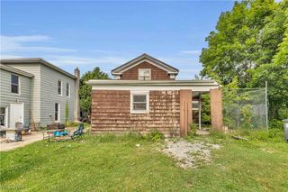 81 S Pleasant Street, Oberlin, OH 44074