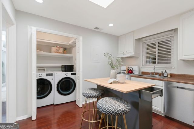 346 Carpenter Drive 75, Atlanta, GA 30328