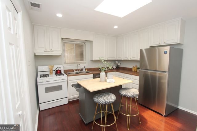 346 Carpenter Drive 75, Atlanta, GA 30328