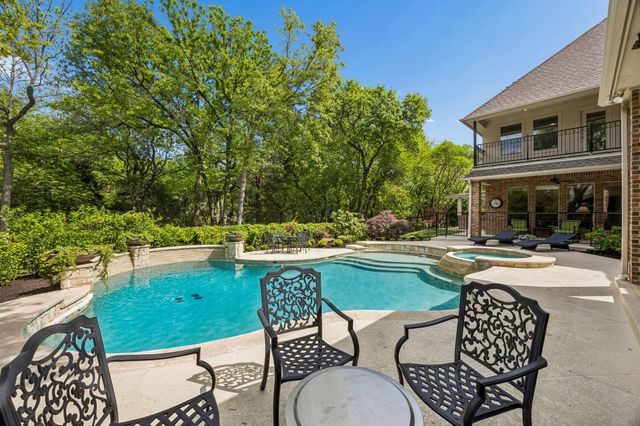 807 Independence Parkway, Southlake, TX 76092