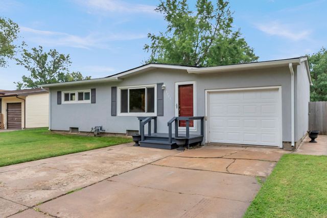 4223 W 9th St N, Wichita, KS 67212