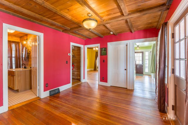 6 Park Side Drive, Jay, NY 12941