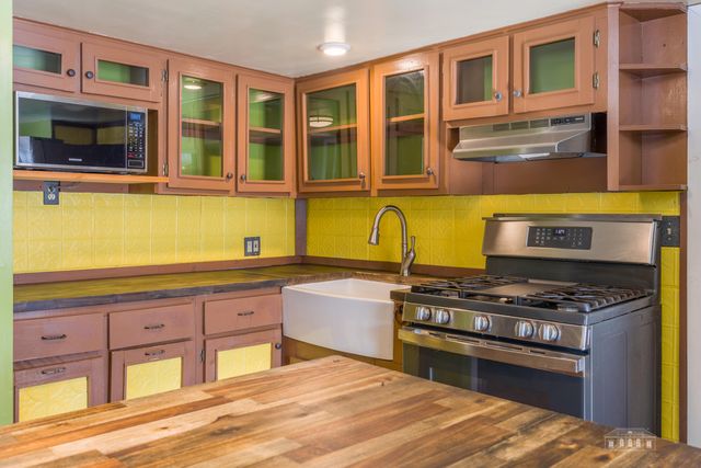 6 Park Side Drive, Jay, NY 12941