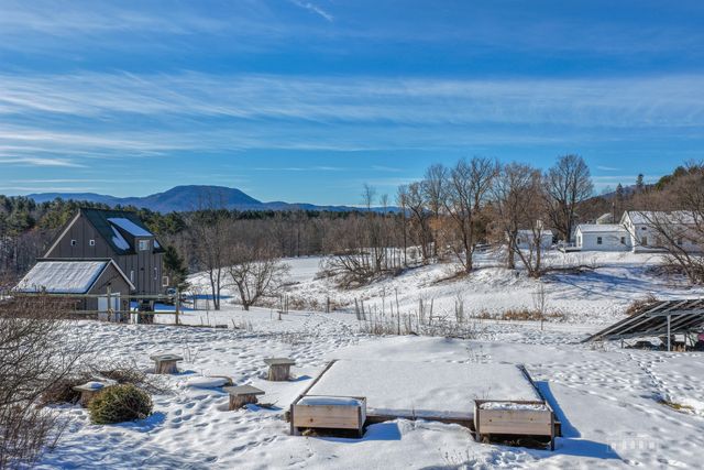 6 Park Side Drive, Jay, NY 12941