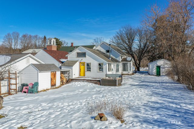 6 Park Side Drive, Jay, NY 12941