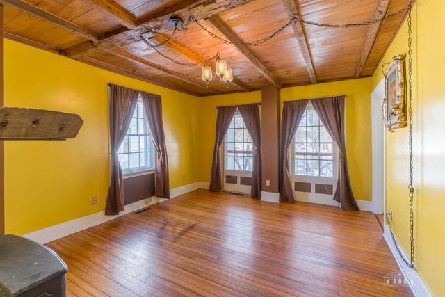 6 Park Side Drive, Jay, NY 12941