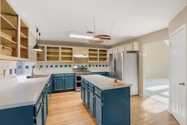 17204 Village Glen RD, Pflugerville, TX 78660