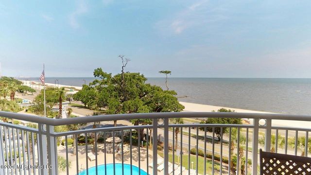 2228 Beach Drive, 404, Gulfport, MS 39507