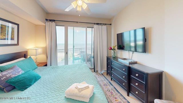 2228 Beach Drive, 404, Gulfport, MS 39507