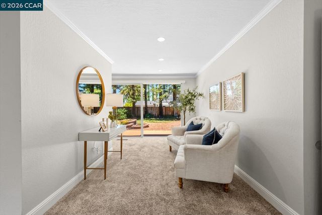 256 Mountaire Cir, Clayton, CA 94517