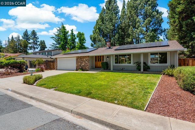 256 Mountaire Cir, Clayton, CA 94517