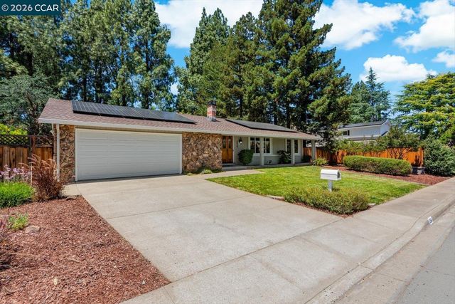 256 Mountaire Cir, Clayton, CA 94517