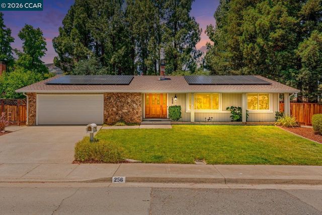 256 Mountaire Cir, Clayton, CA 94517