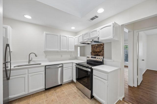 1613 19th Street, Plano, TX 75074