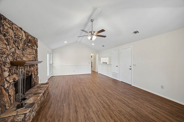 1613 19th Street, Plano, TX 75074