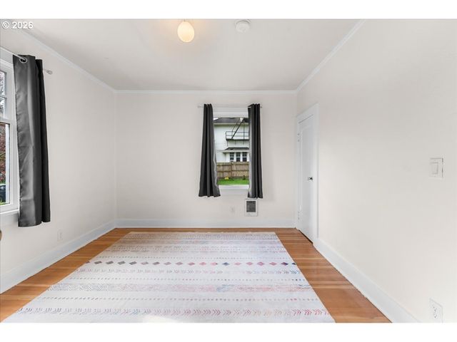 1818 ELM St, Forest Grove, OR 97116