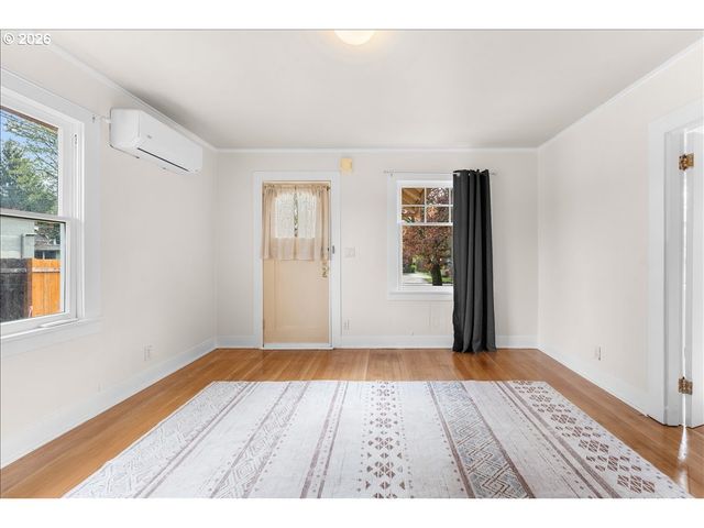1818 ELM St, Forest Grove, OR 97116