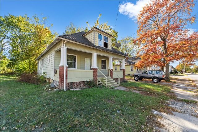 911 W 9th Street, Lorain, OH 44052