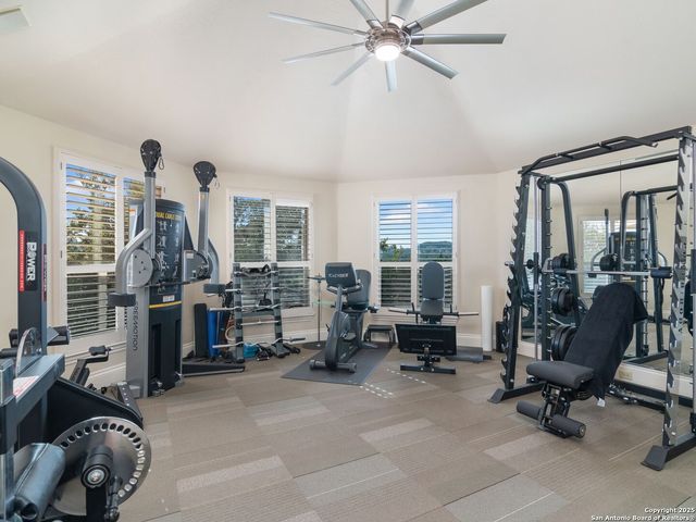 31 Stratton, San Antonio, TX 78257