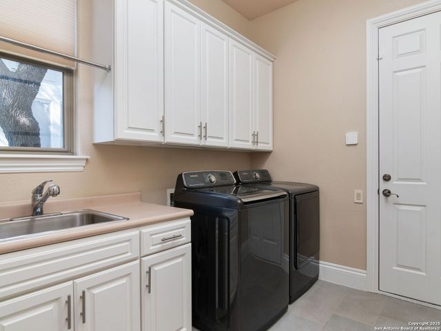 31 Stratton, San Antonio, TX 78257