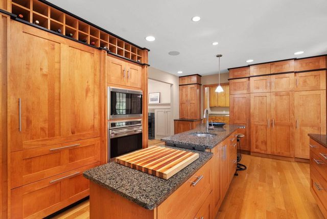 1411 Willow Trail, Middleton, WI 53562